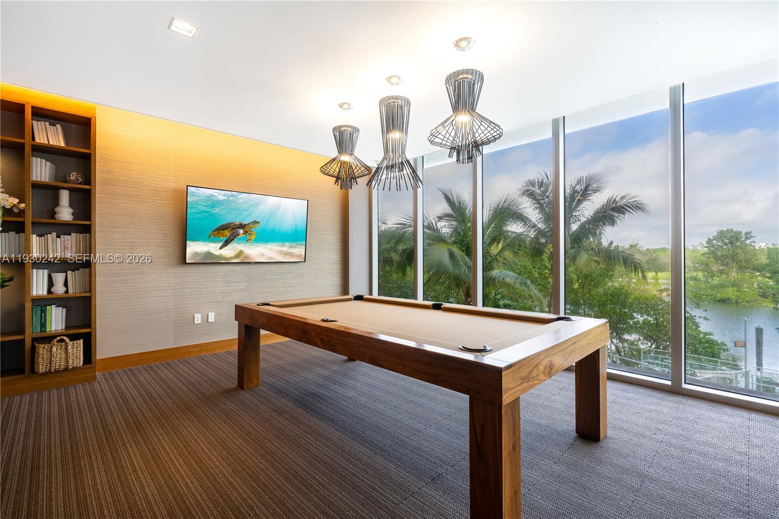 THE HARBOUR NORTH CONDO - Residential