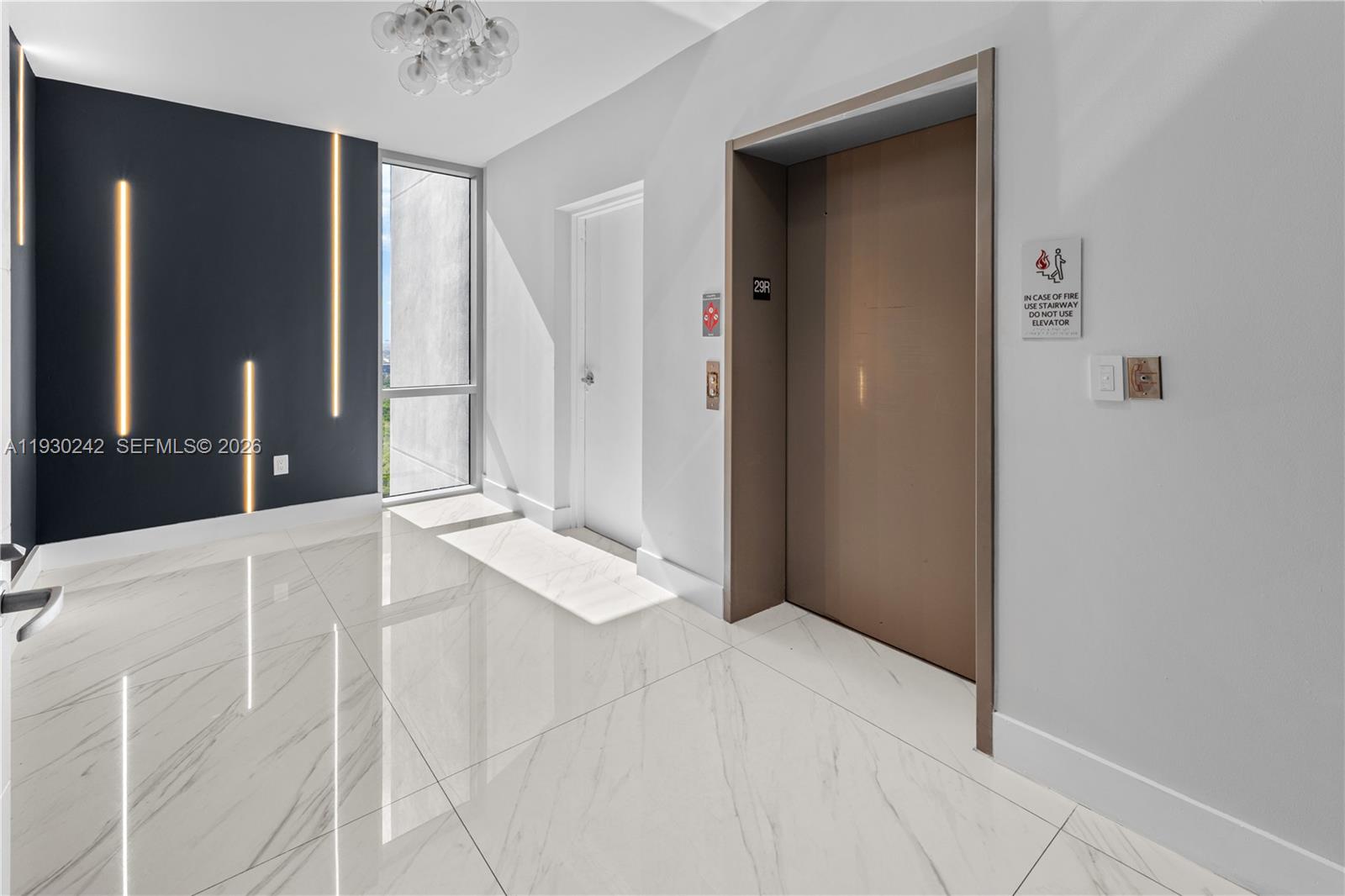 THE HARBOUR NORTH CONDO - Residential