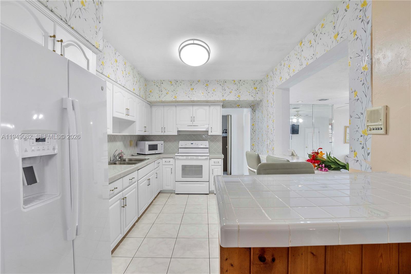 CRAVERO LAKE SHORE EST 2N - Residential