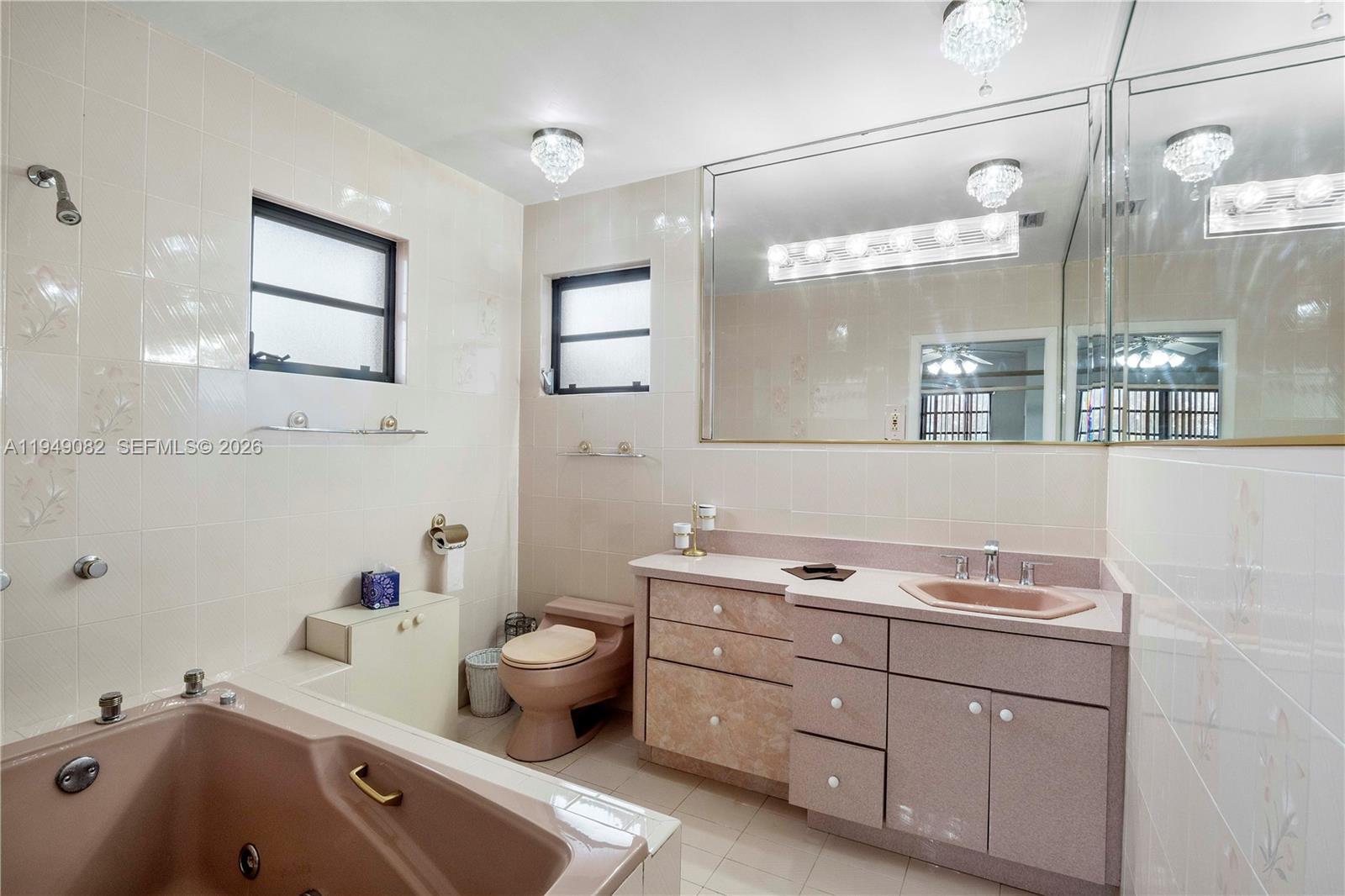 CRAVERO LAKE SHORE EST 2N - Residential