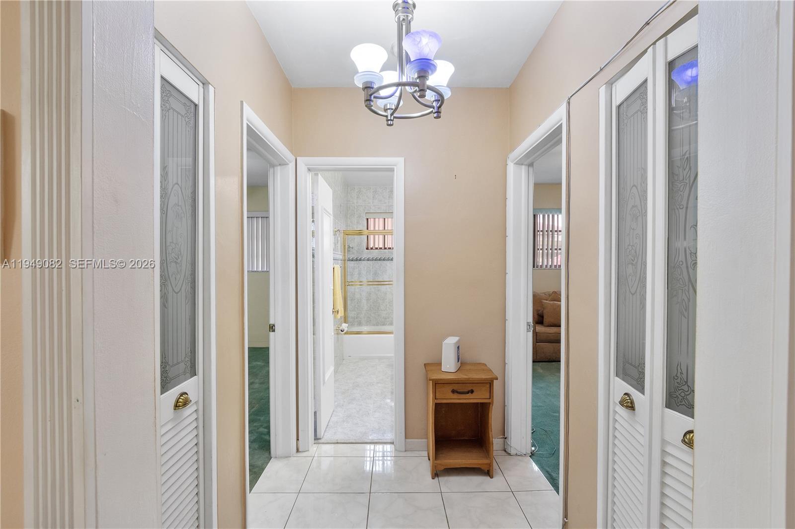 CRAVERO LAKE SHORE EST 2N - Residential