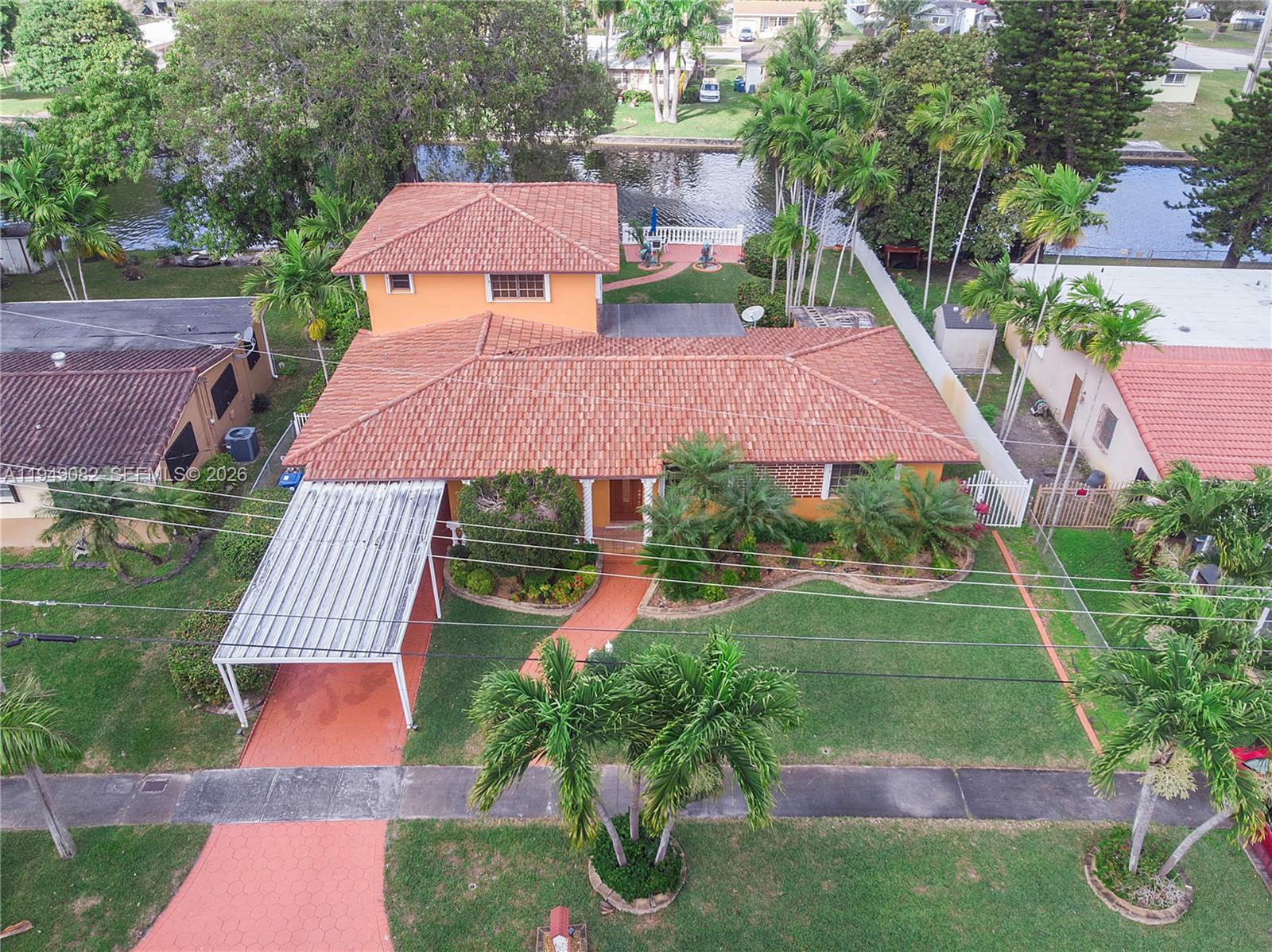 CRAVERO LAKE SHORE EST 2N - Residential