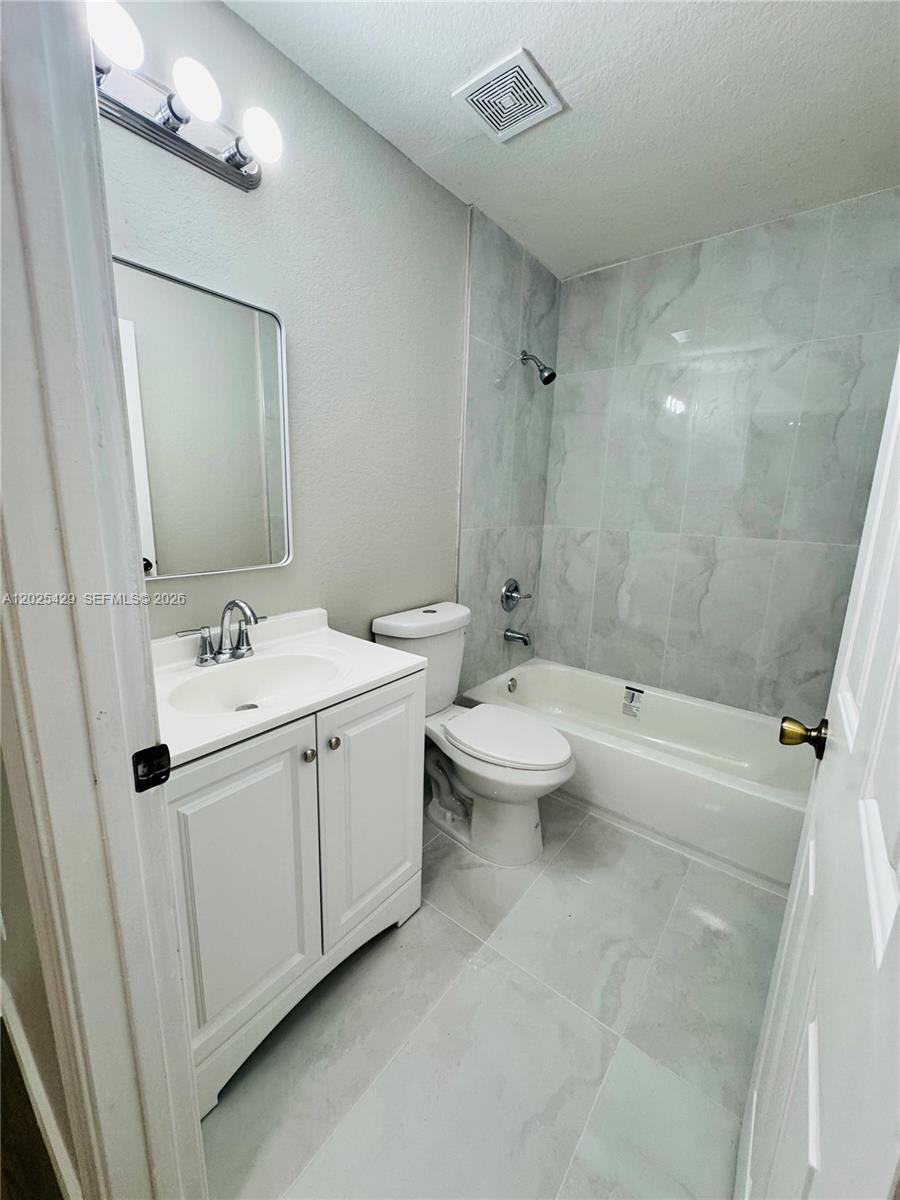 SHOMA TOWNHOMES AT KEYSCO - Residential