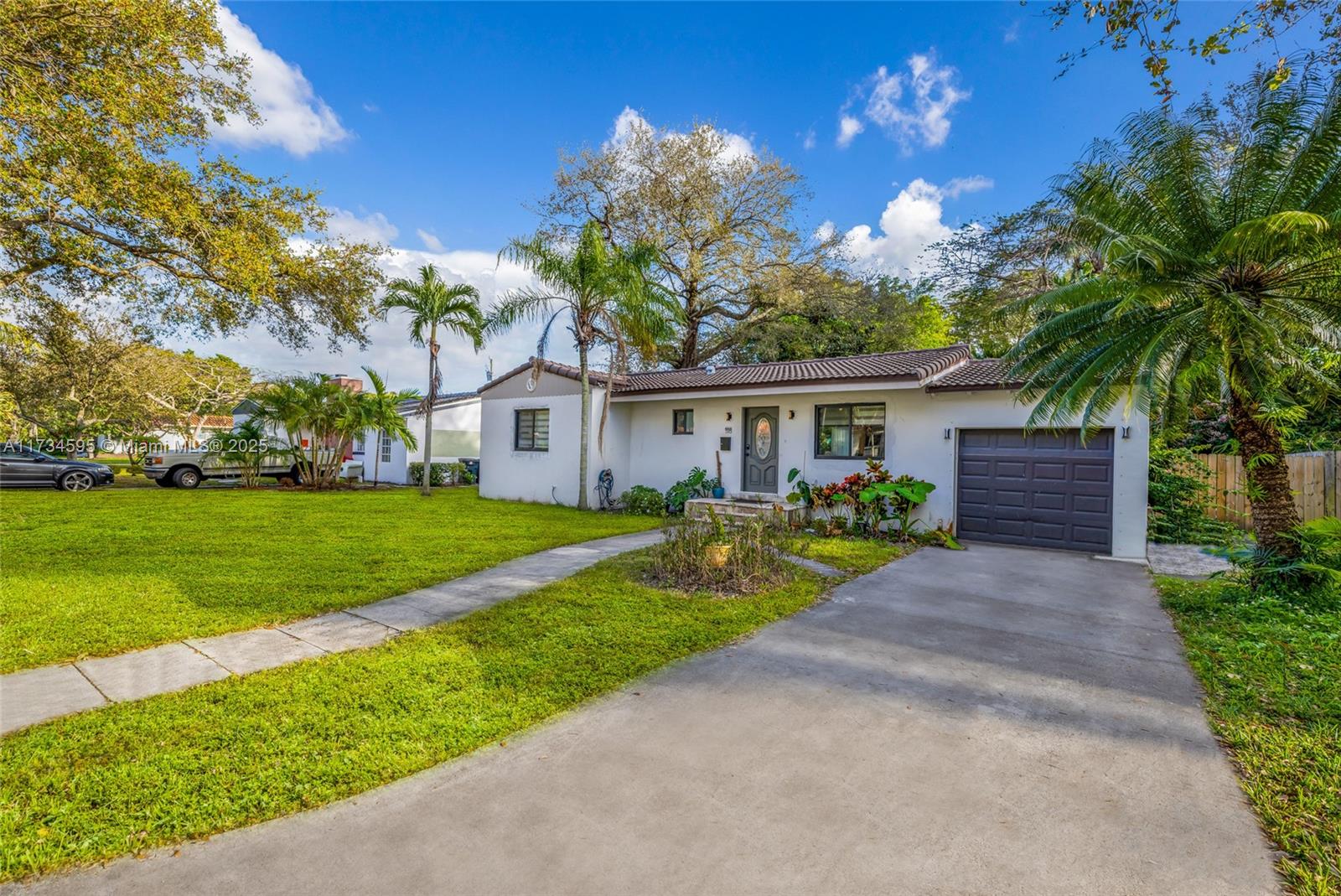118 NW 100th Ter
