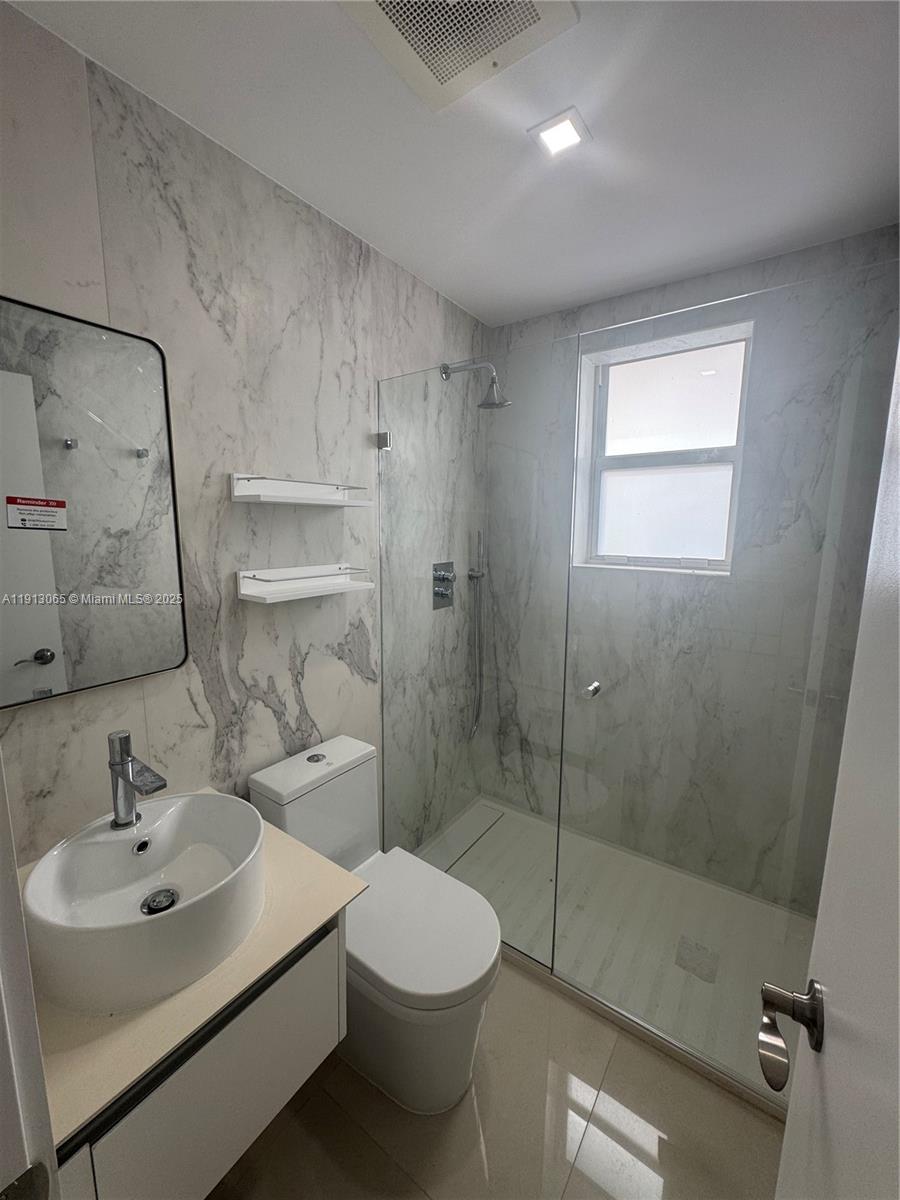 54 ST BUS CENTER SUB - Residential Lease