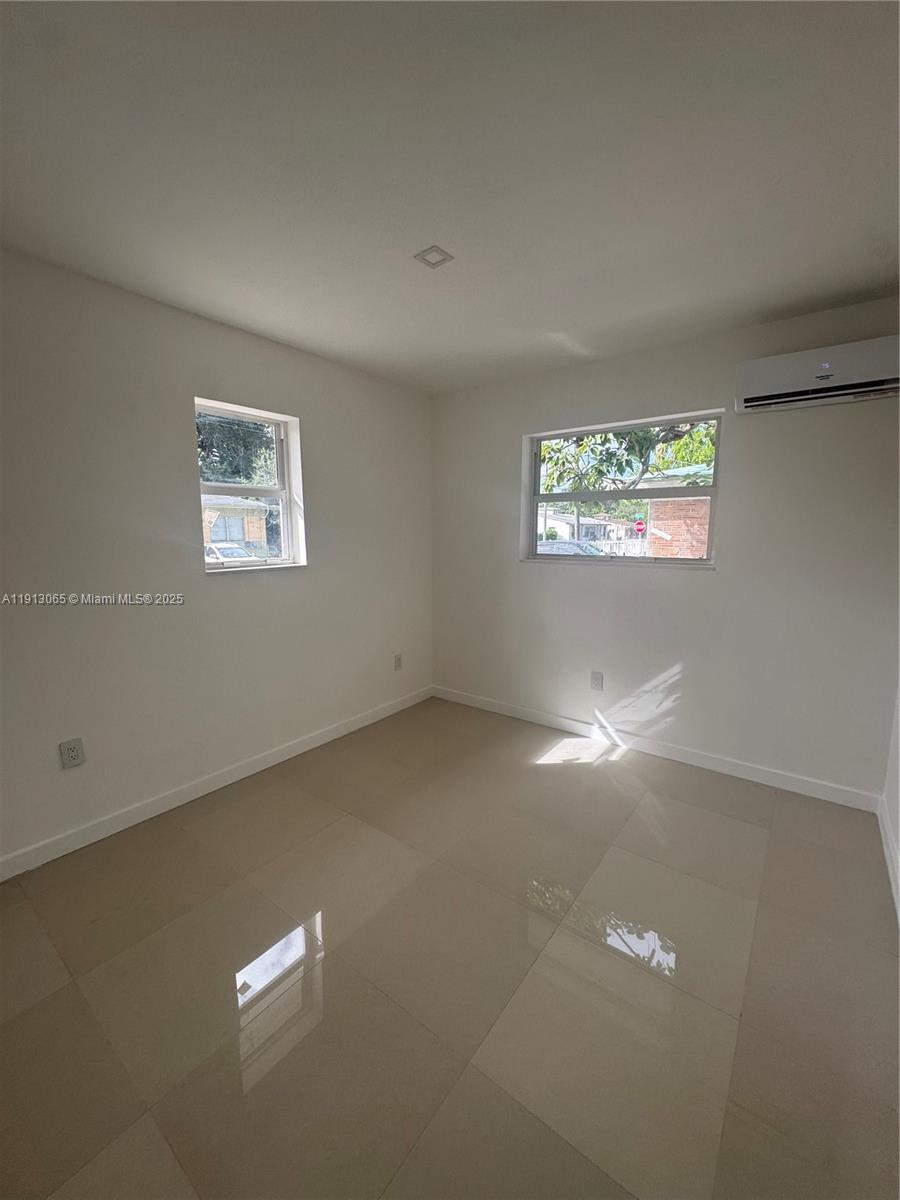 54 ST BUS CENTER SUB - Residential Lease