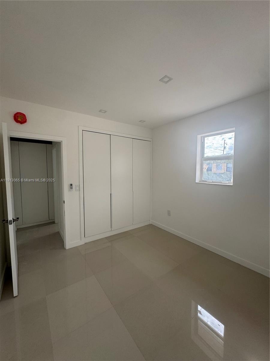 54 ST BUS CENTER SUB - Residential Lease