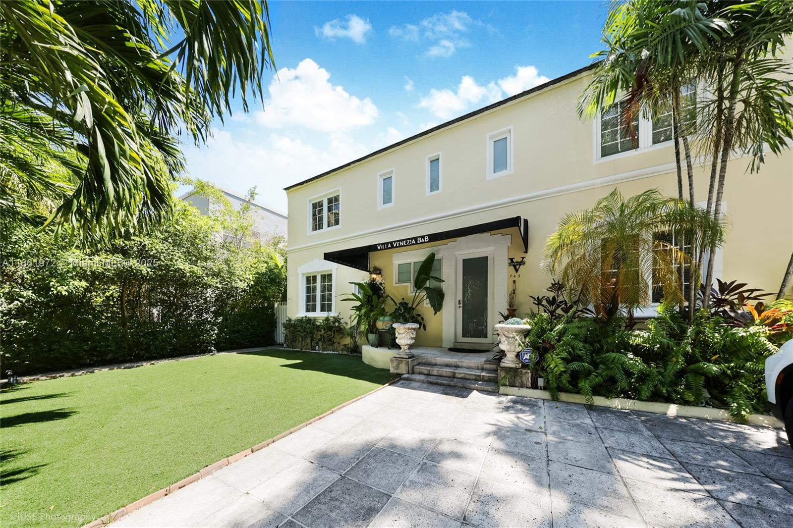LENOX CONDO - Residential Income