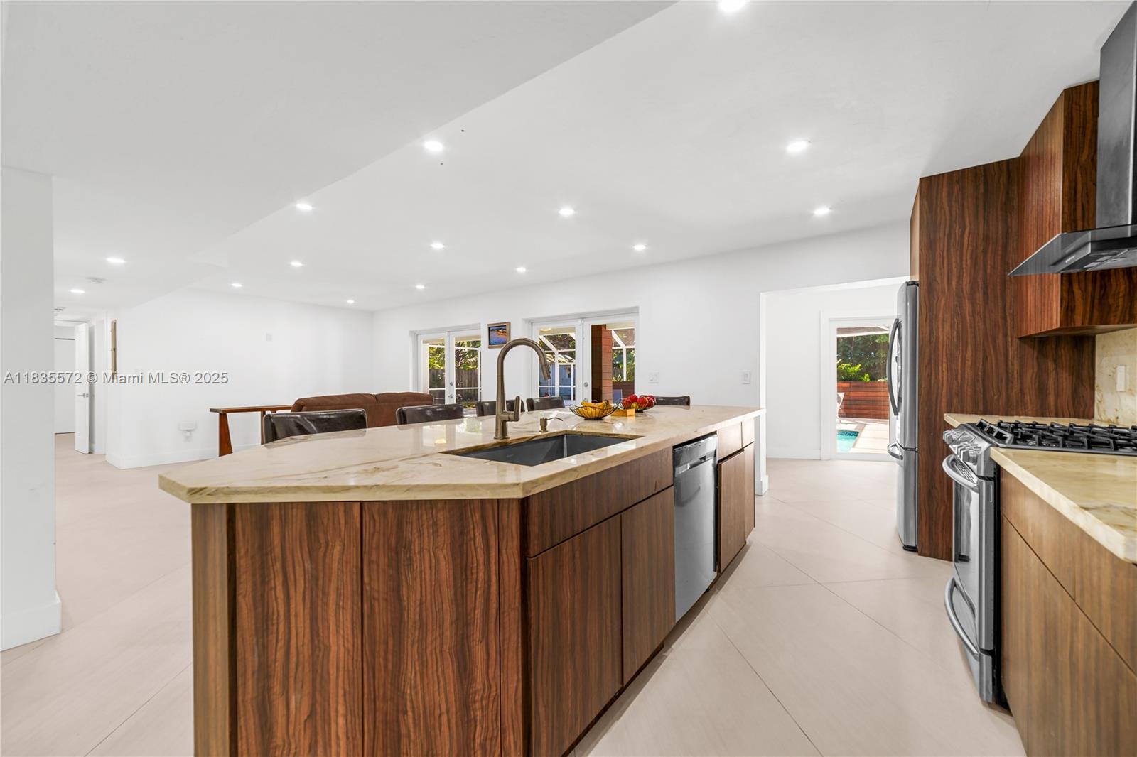 EASTGROVE ESTATES SEC TWO - Residential