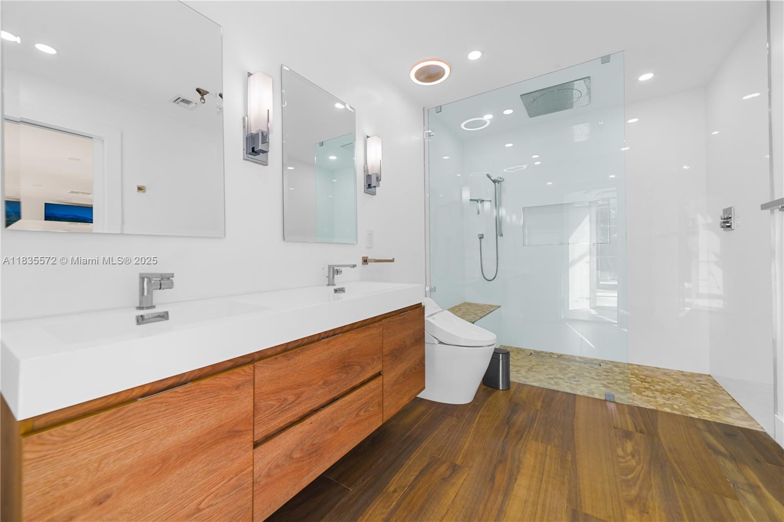 EASTGROVE ESTATES SEC TWO - Residential