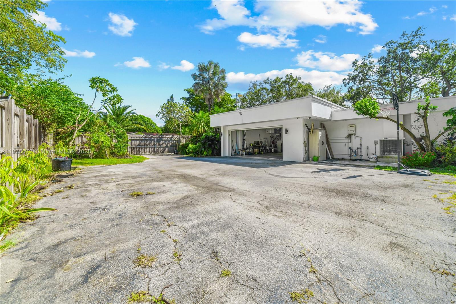 EASTGROVE ESTATES SEC TWO - Residential