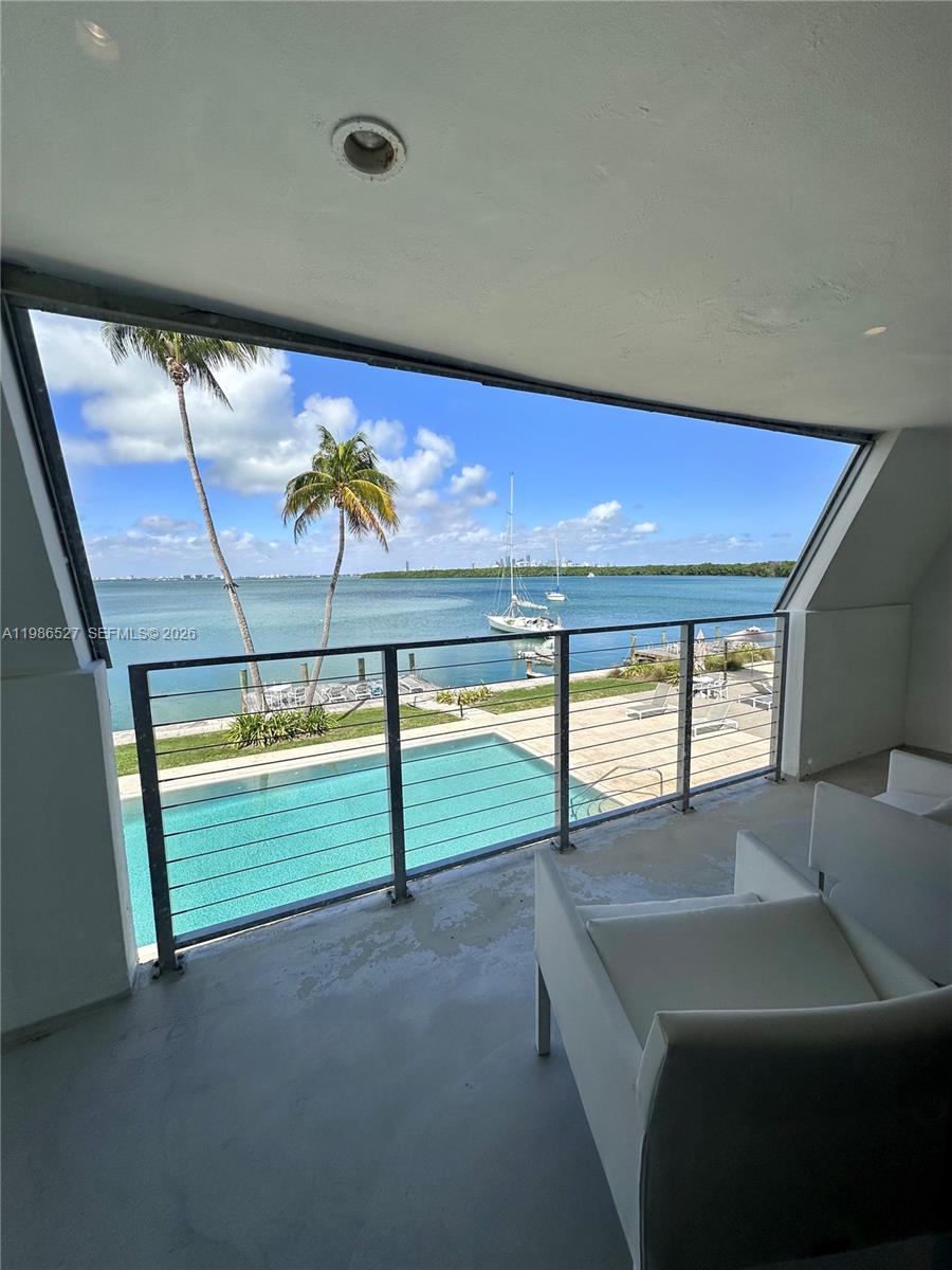 VILLAHARBOUR APTS CONDO - Residential Lease