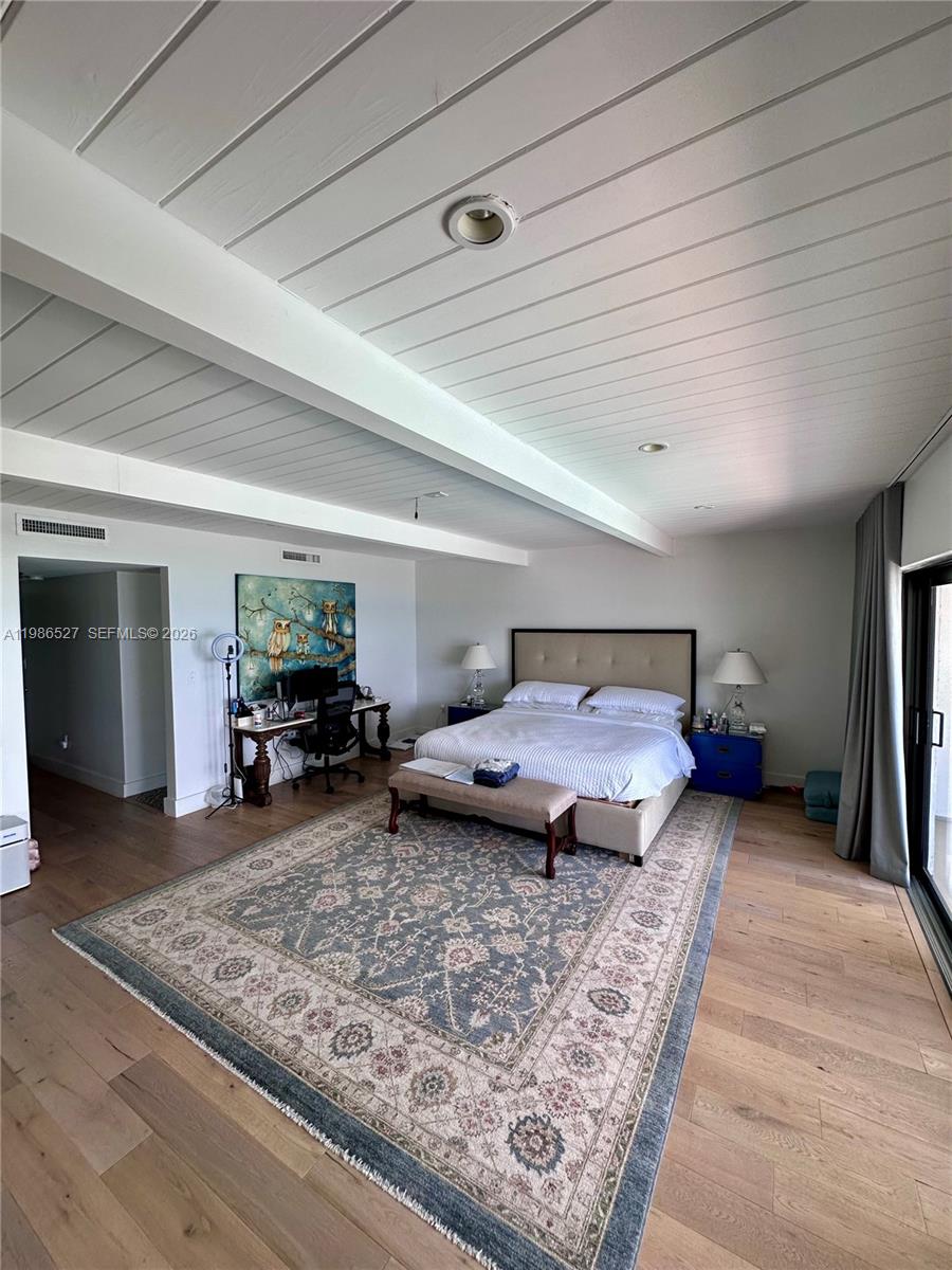 VILLAHARBOUR APTS CONDO - Residential Lease