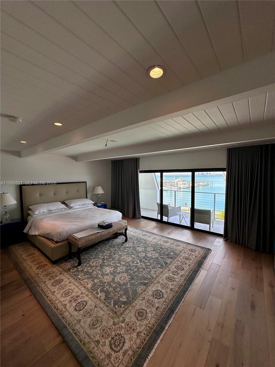 VILLAHARBOUR APTS CONDO - Residential Lease