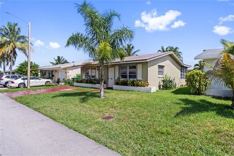 Photo of 4938 NW 54th Ct, Tamarac, FL 33319 (MLS # A11838718)