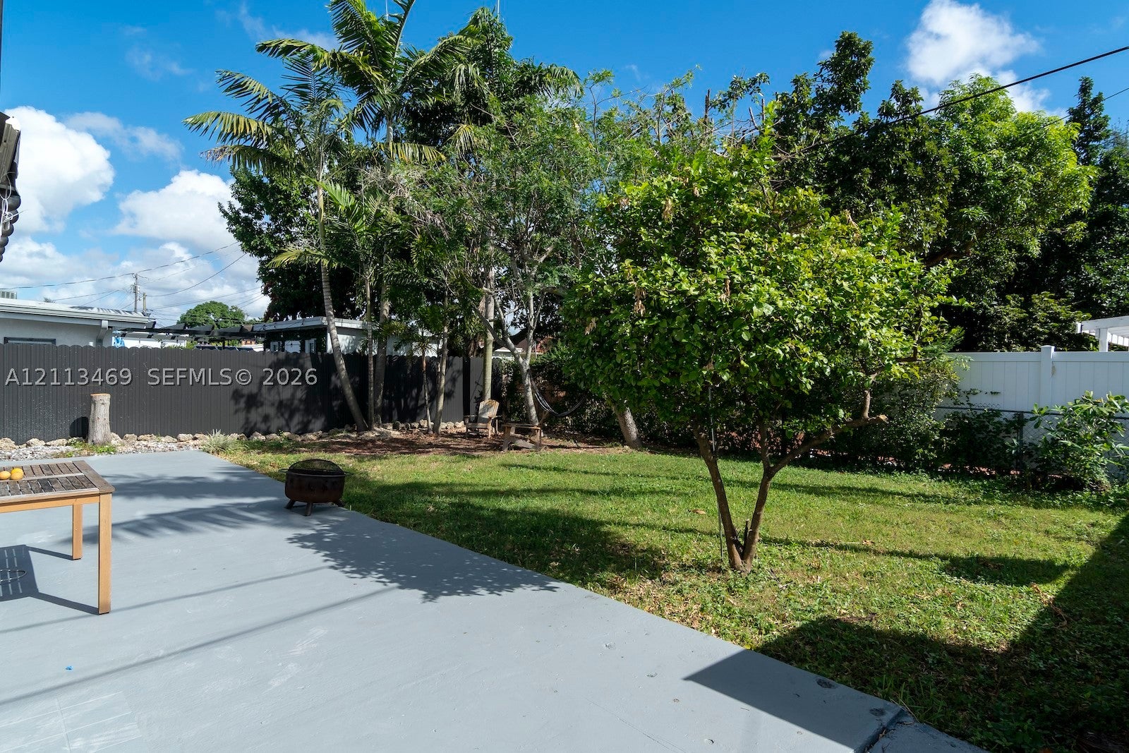 2729 SW 67th Ave