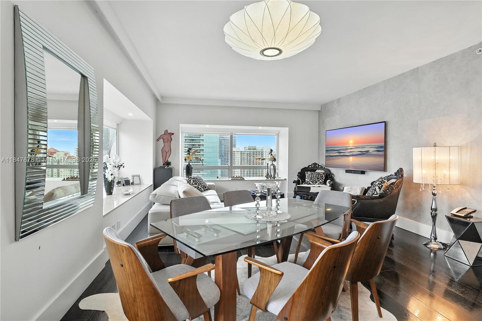 MILLENNIUM TOWER CONDOMIN - Residential