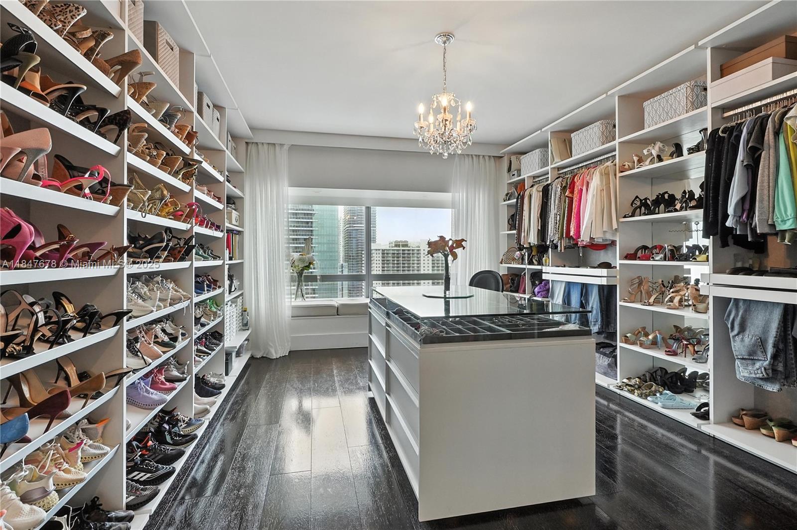 MILLENNIUM TOWER CONDOMIN - Residential