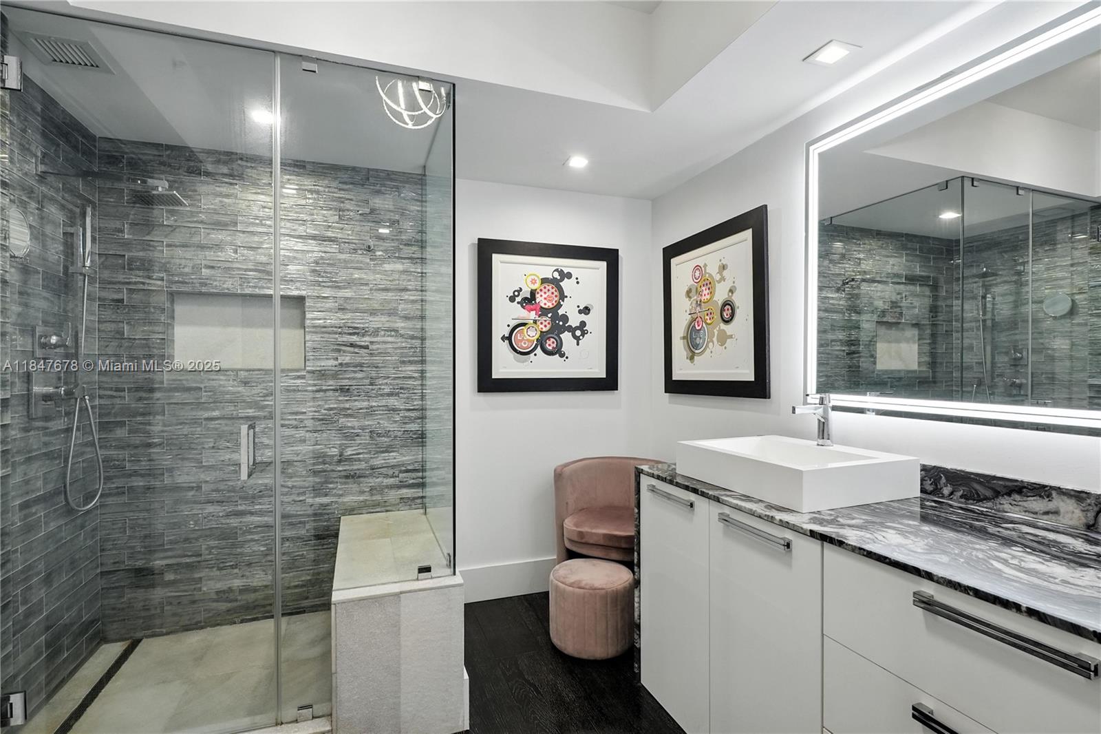 MILLENNIUM TOWER CONDOMIN - Residential