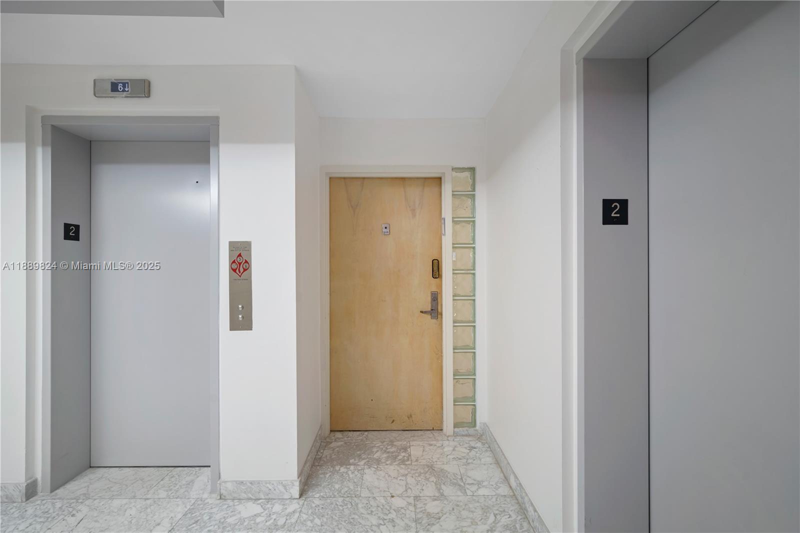 MARBELLA CONDO - Residential