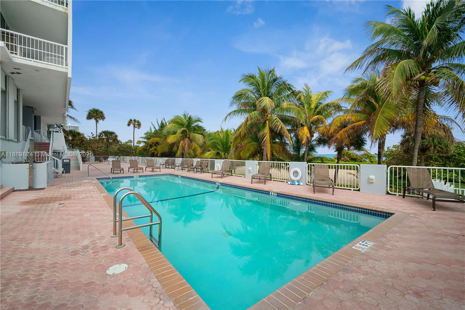 MARBELLA CONDO - Residential