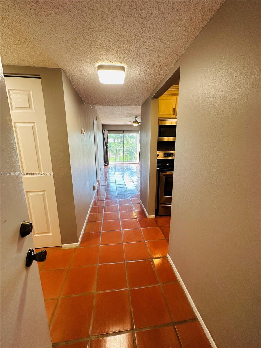 CAMINO CIRCLE CONDO - Residential