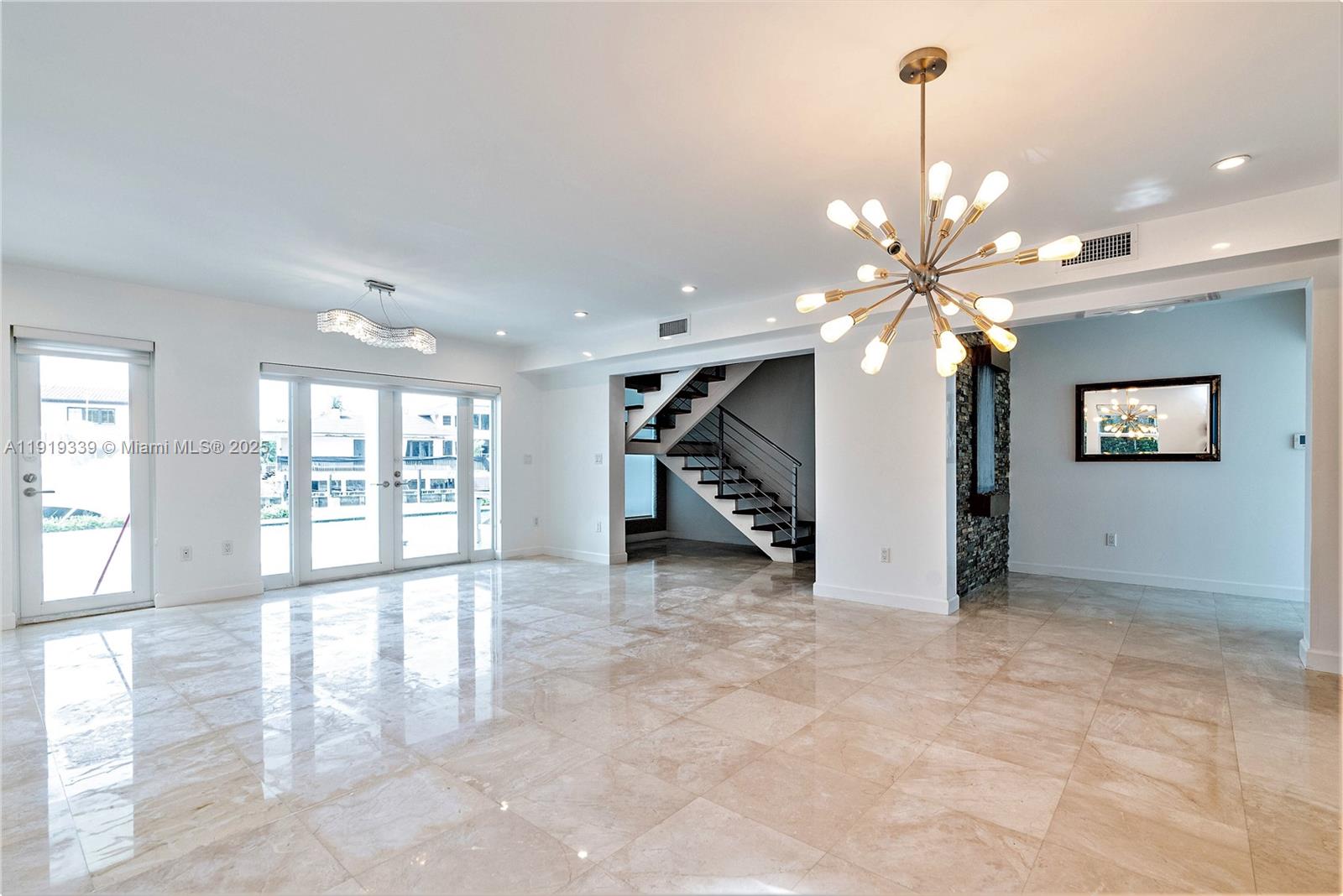 CORAL BAY SEC B - Residential