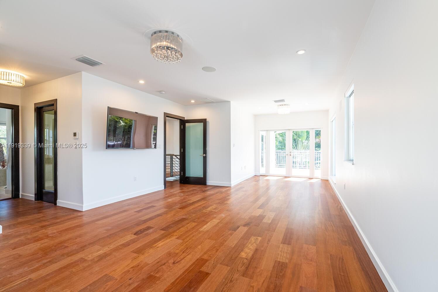 CORAL BAY SEC B - Residential