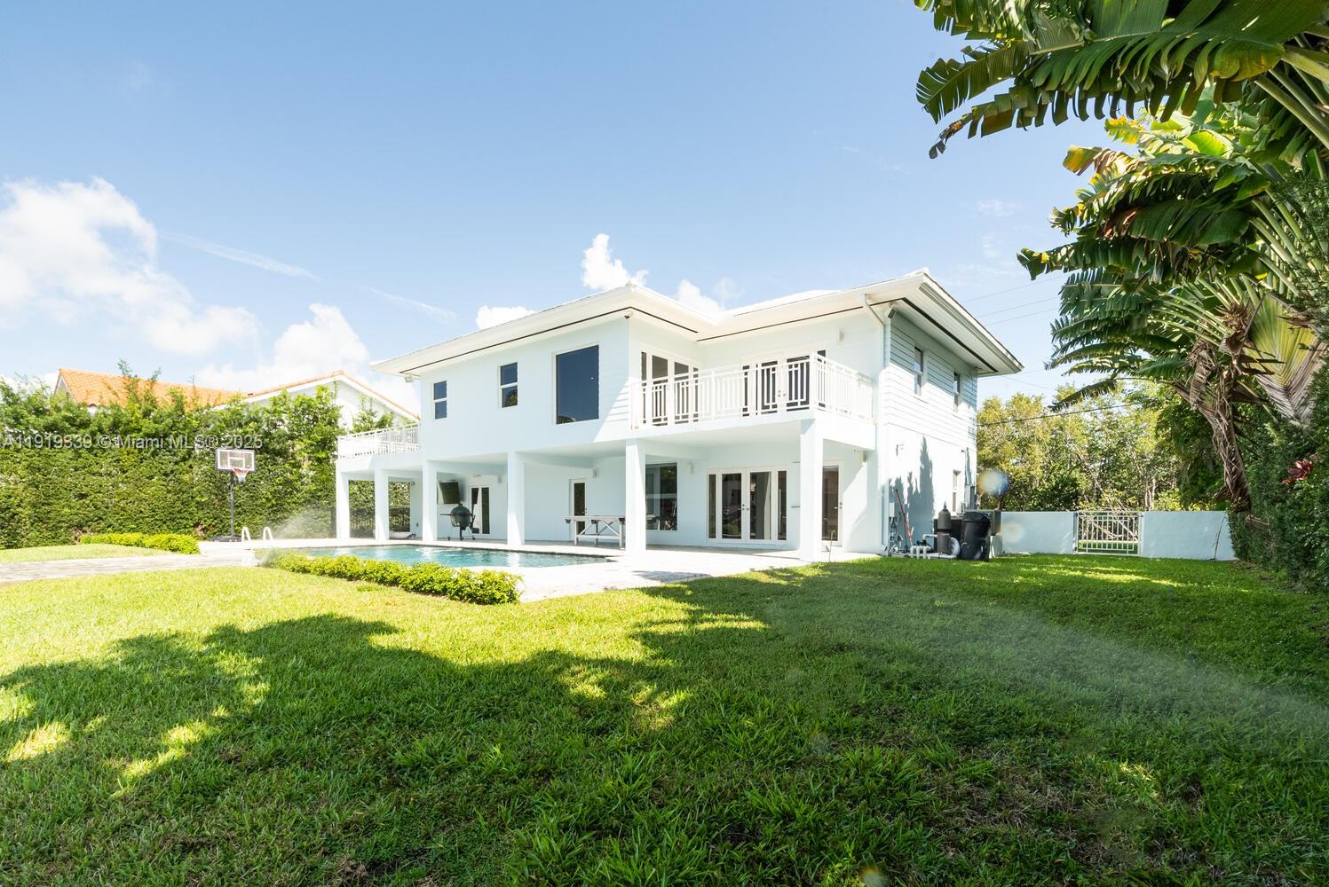 CORAL BAY SEC B - Residential