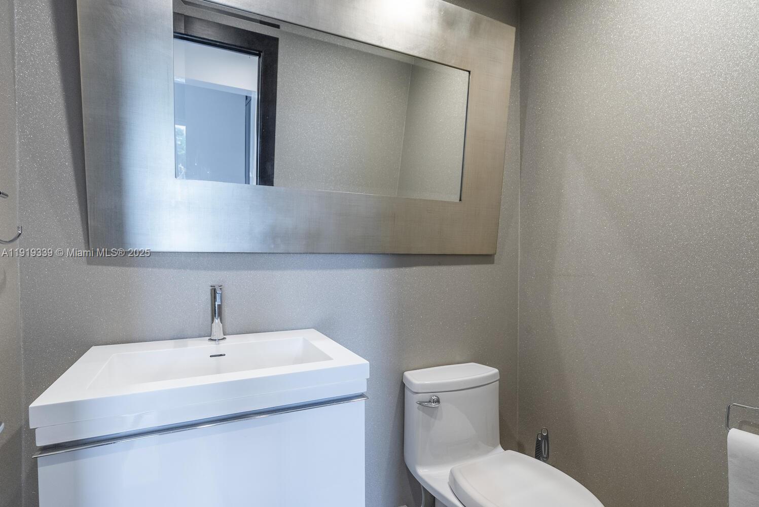 CORAL BAY SEC B - Residential