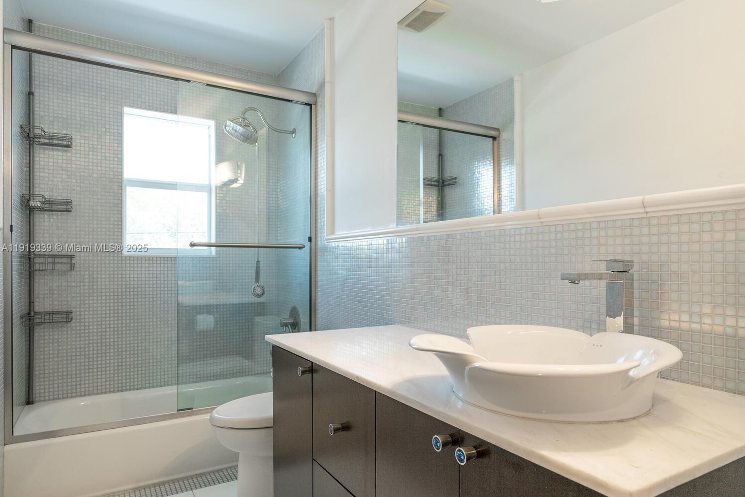 CORAL BAY SEC B - Residential