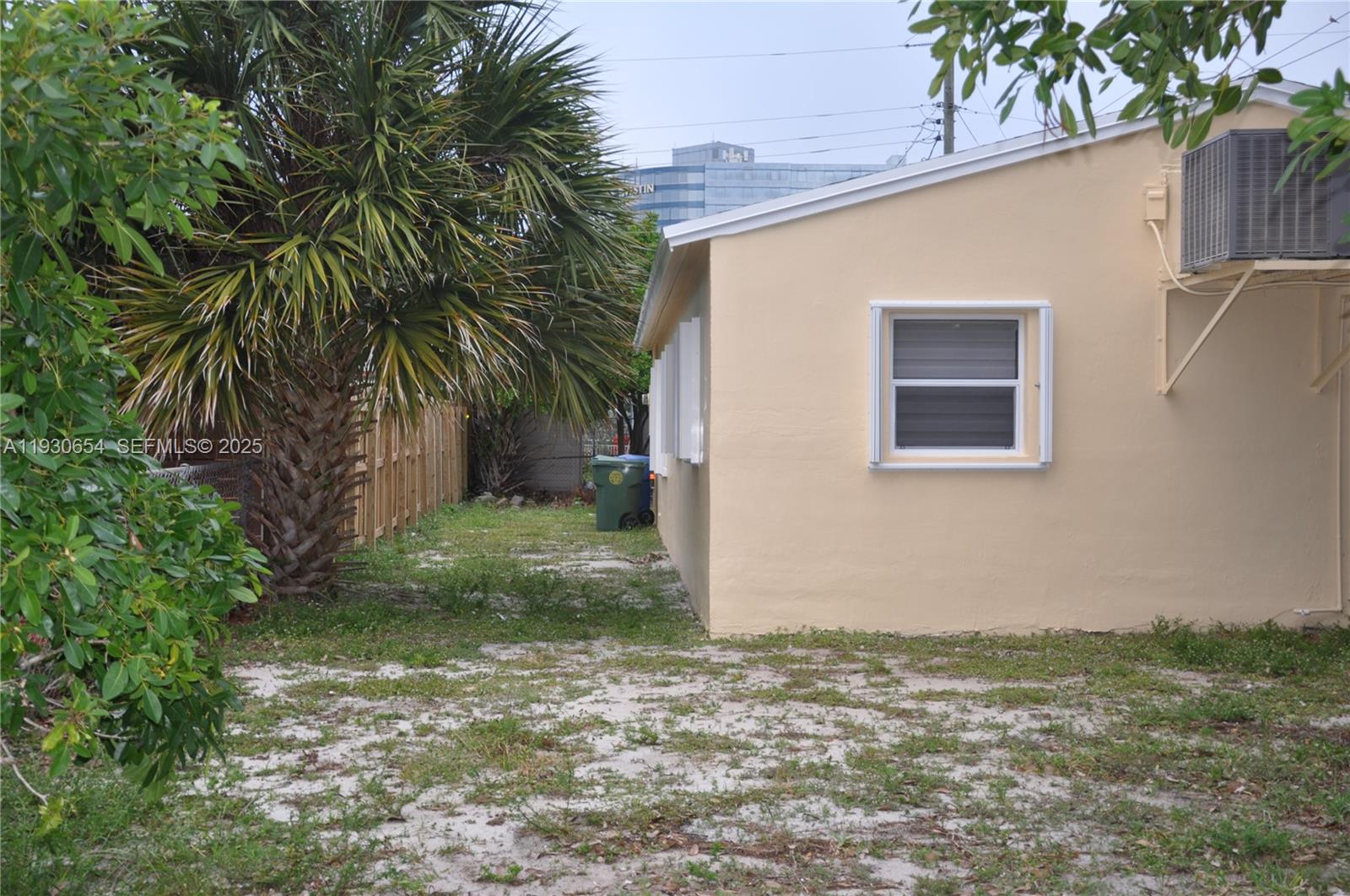 COLLIER ESTATES 1ST ADD - Residential