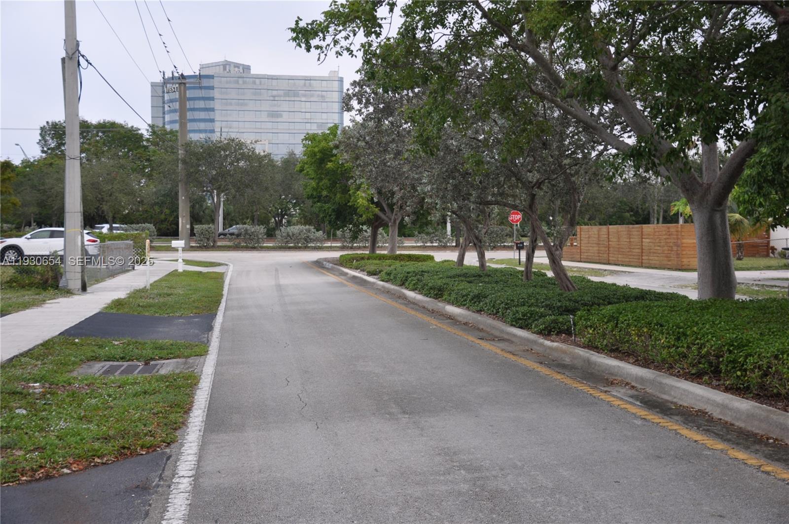 COLLIER ESTATES 1ST ADD - Residential