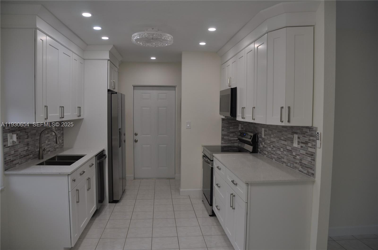 COLLIER ESTATES 1ST ADD - Residential