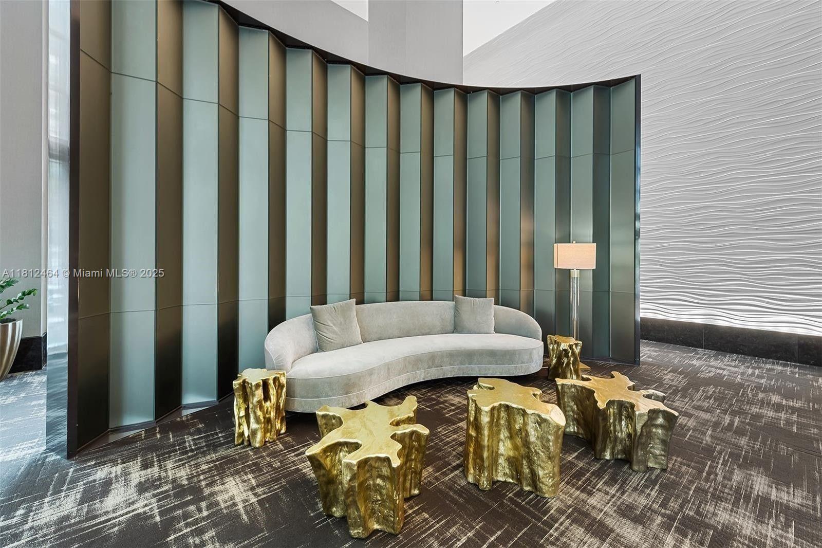 THE PLAZA 901 BRICKELL CO - Residential Lease