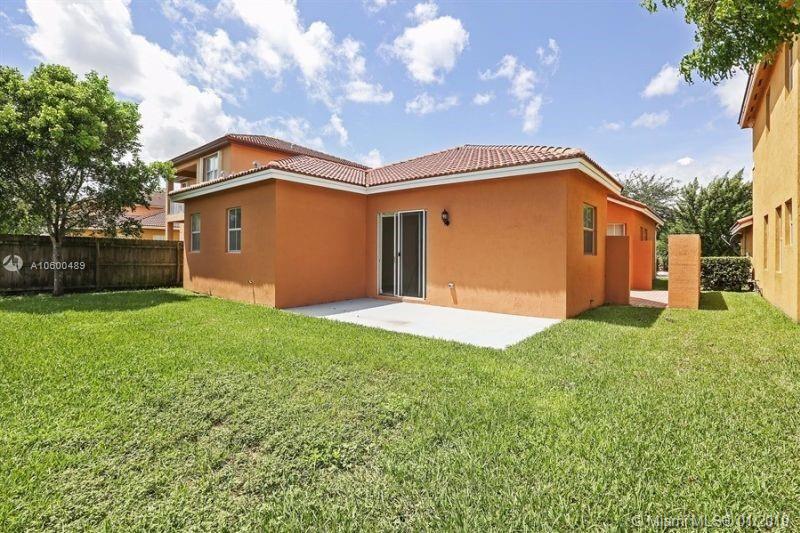 CENTURY PRESTIGE - Residential Lease