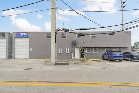 1615 W 31st Pl Hialeah FL 33012