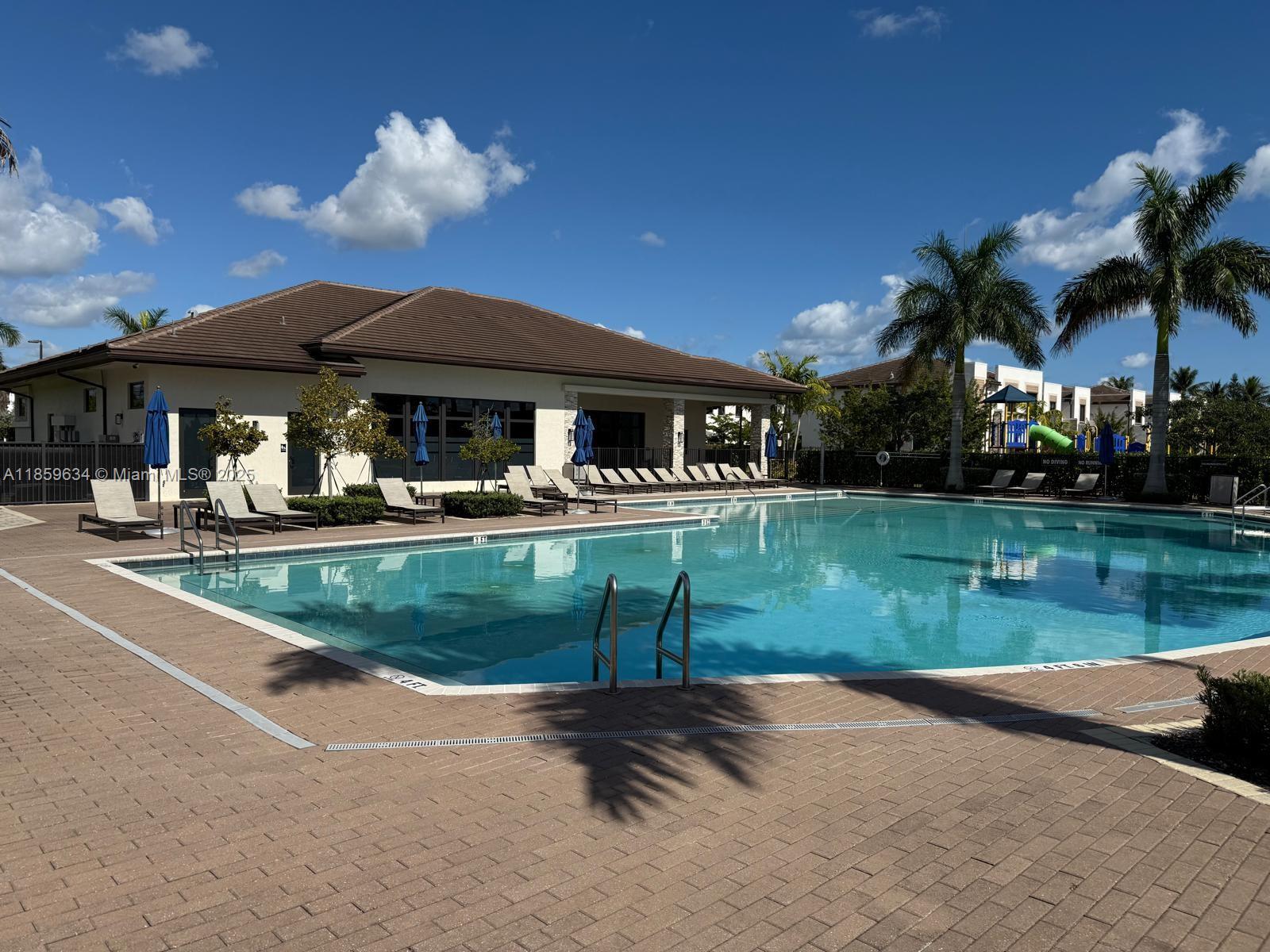 VIA VENTURA NEIGHBORHOOD - Residential Lease