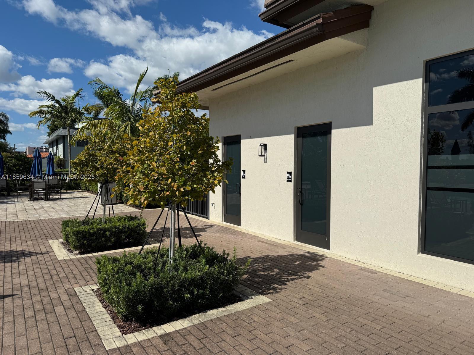 VIA VENTURA NEIGHBORHOOD - Residential Lease