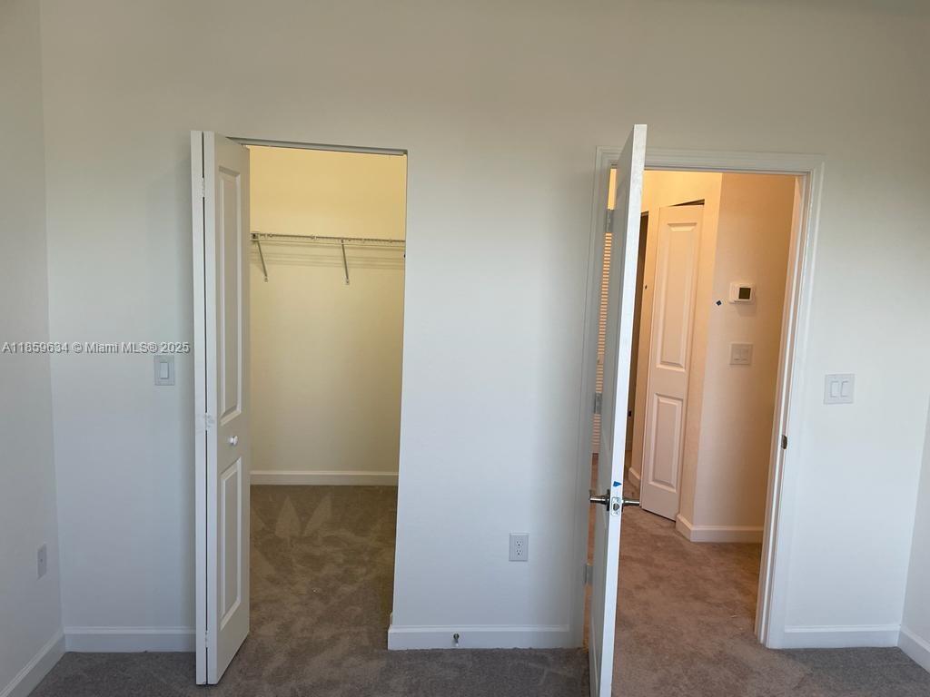 VIA VENTURA NEIGHBORHOOD - Residential Lease