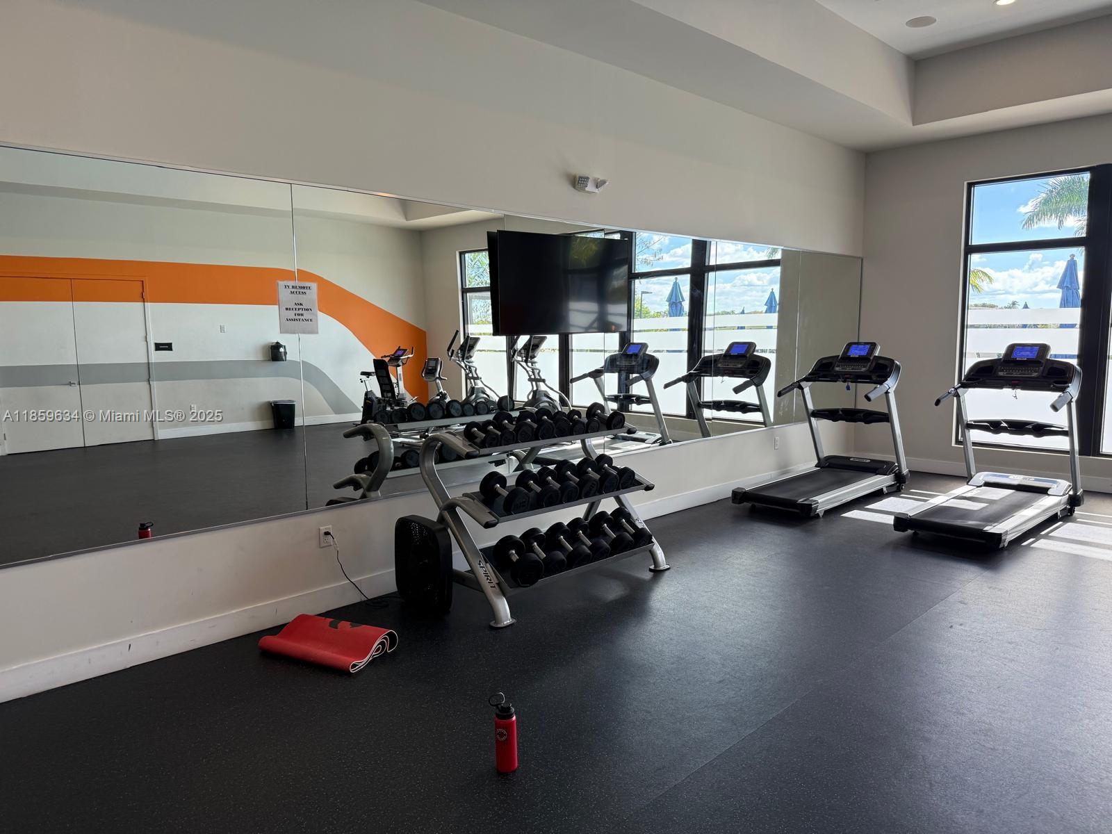 VIA VENTURA NEIGHBORHOOD - Residential Lease