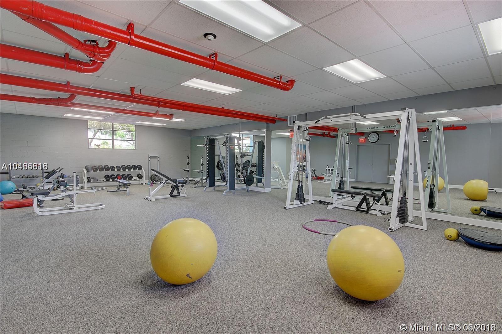 TOWER OF OCEANVIEW - Residential Lease