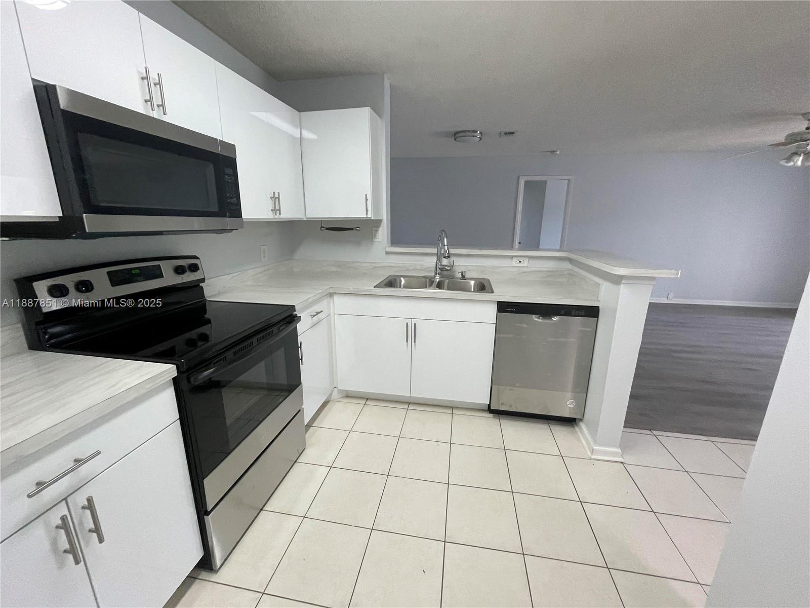 ATLANTIC SPRINGS CONDO - Residential Lease