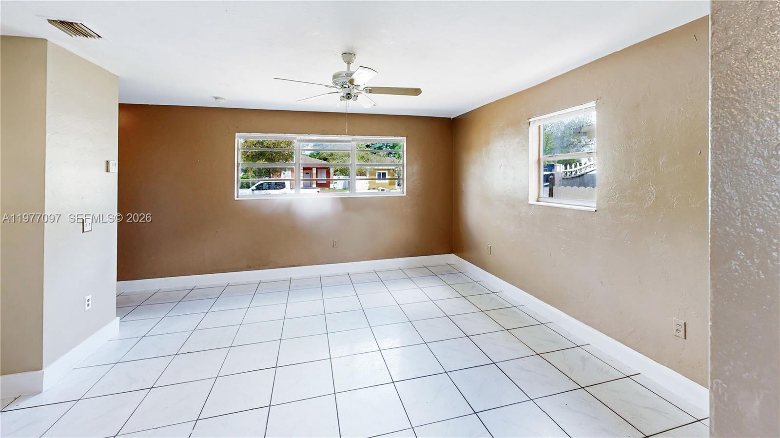 HIALEAH HEIGHTS - Residential