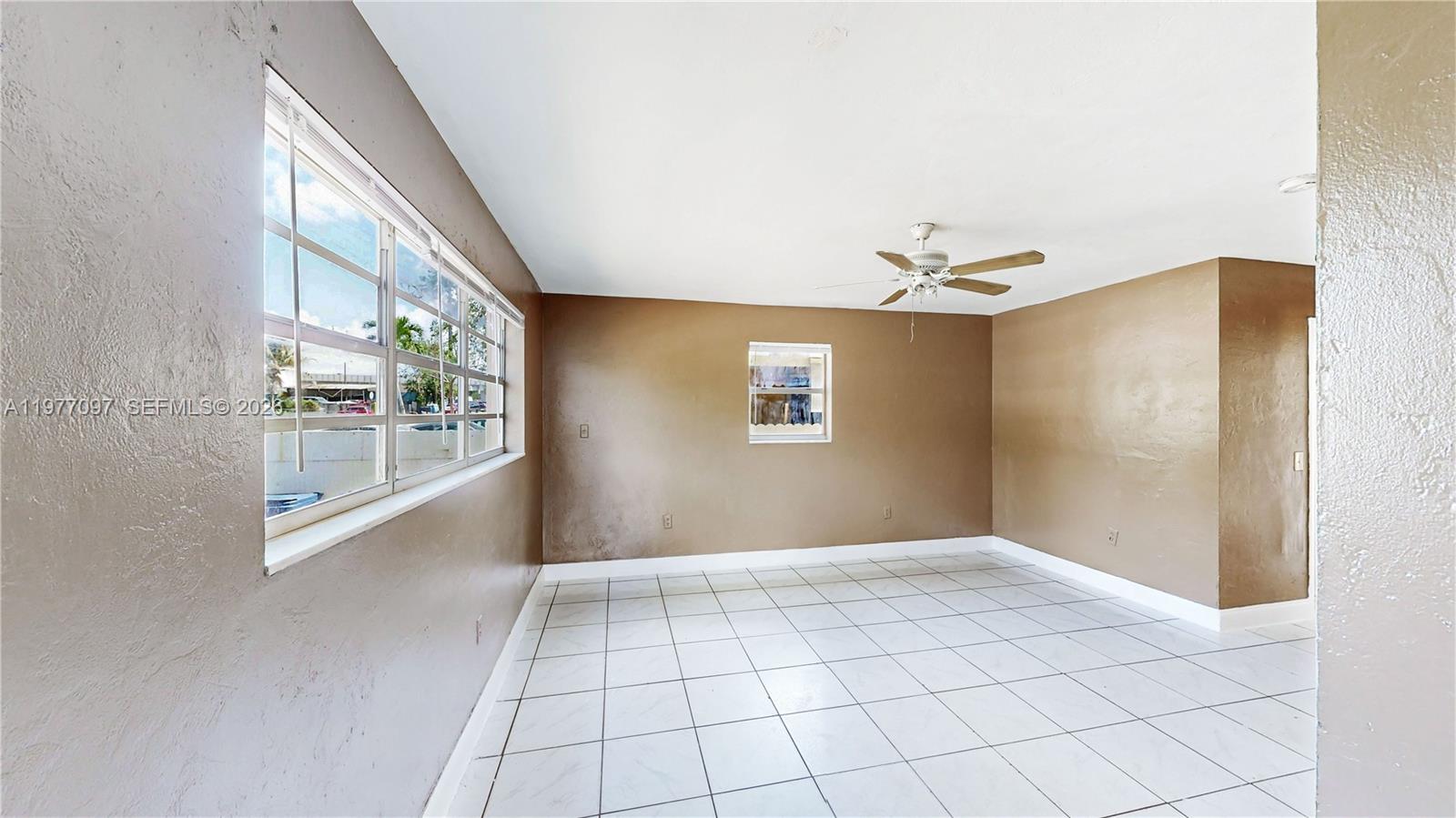 HIALEAH HEIGHTS - Residential