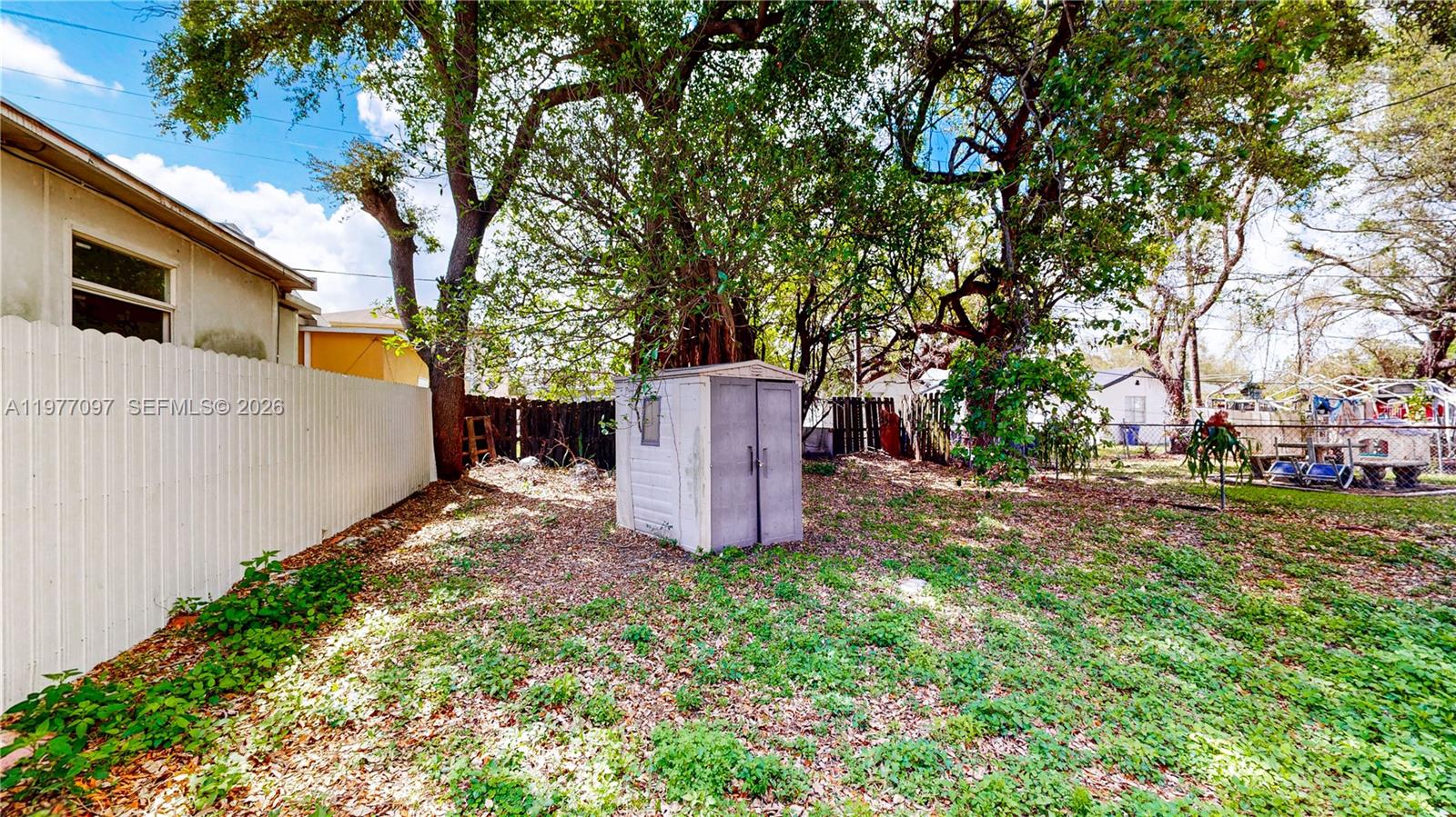 HIALEAH HEIGHTS - Residential