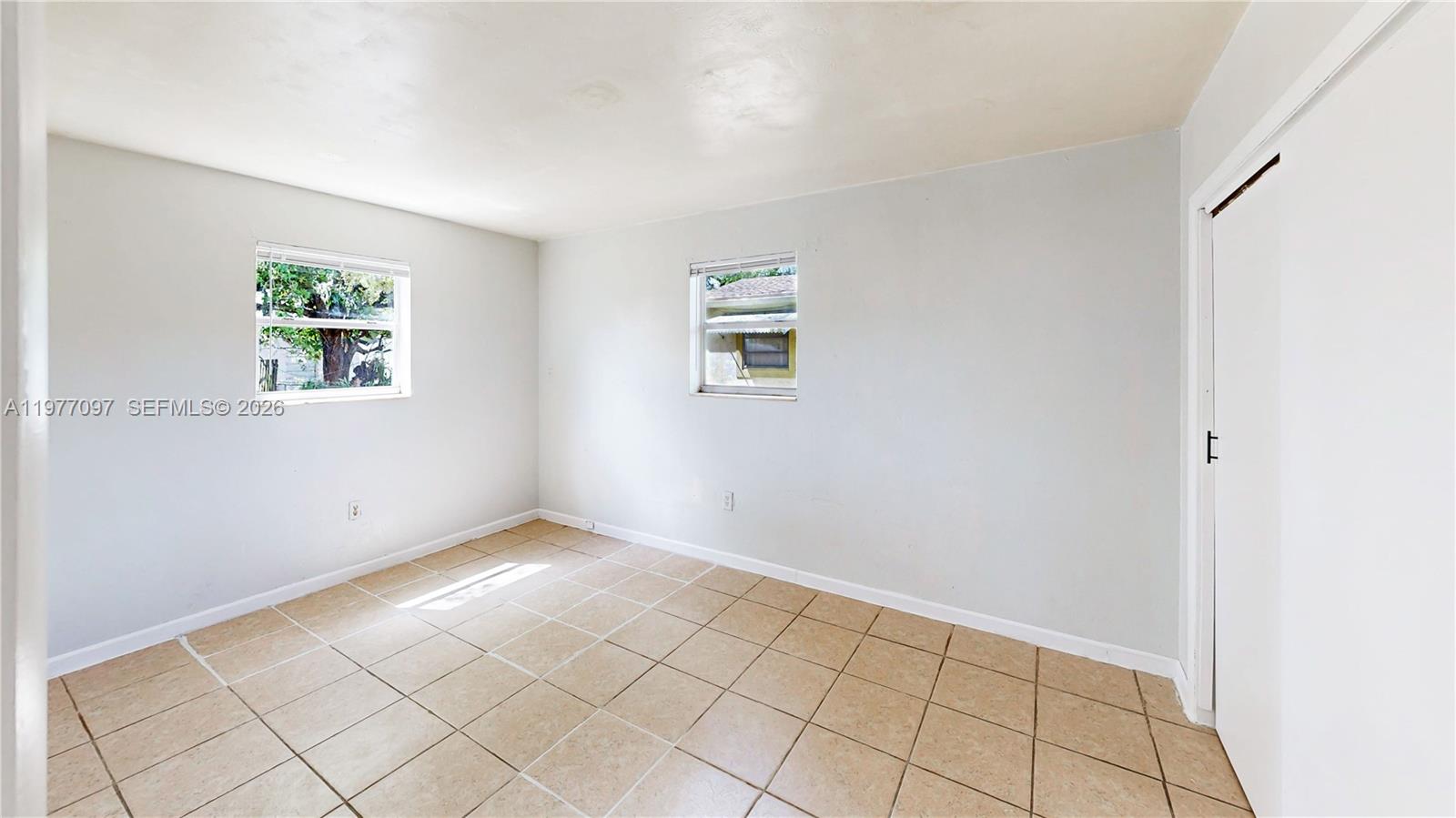 HIALEAH HEIGHTS - Residential