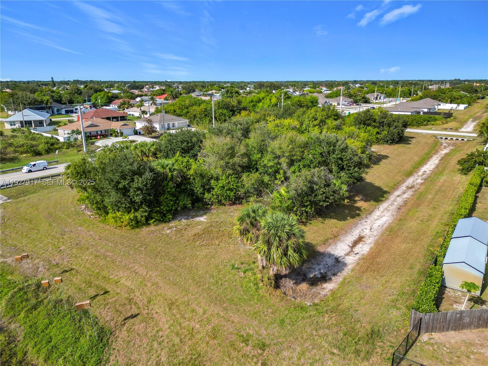 PORT ST LUCIE SECTION 33 - Land