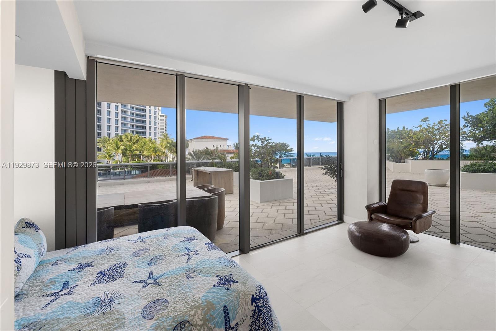 MEI CONDO - Residential