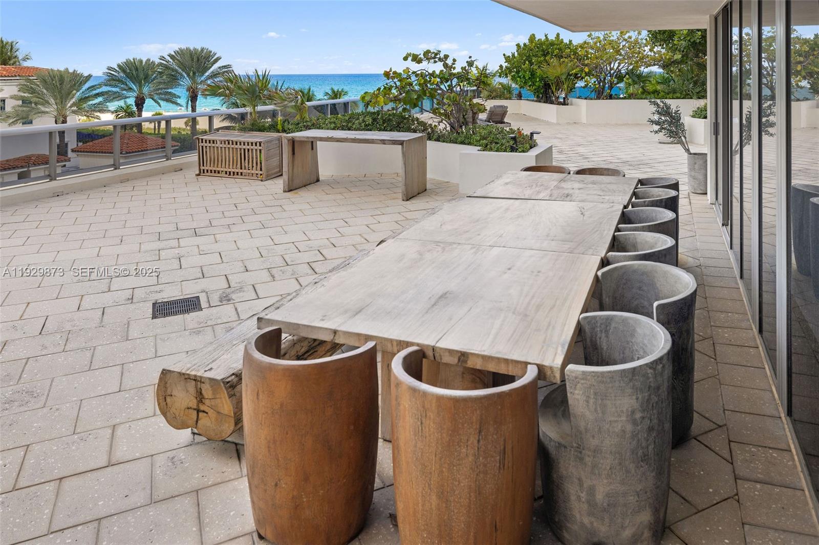 MEI CONDO - Residential